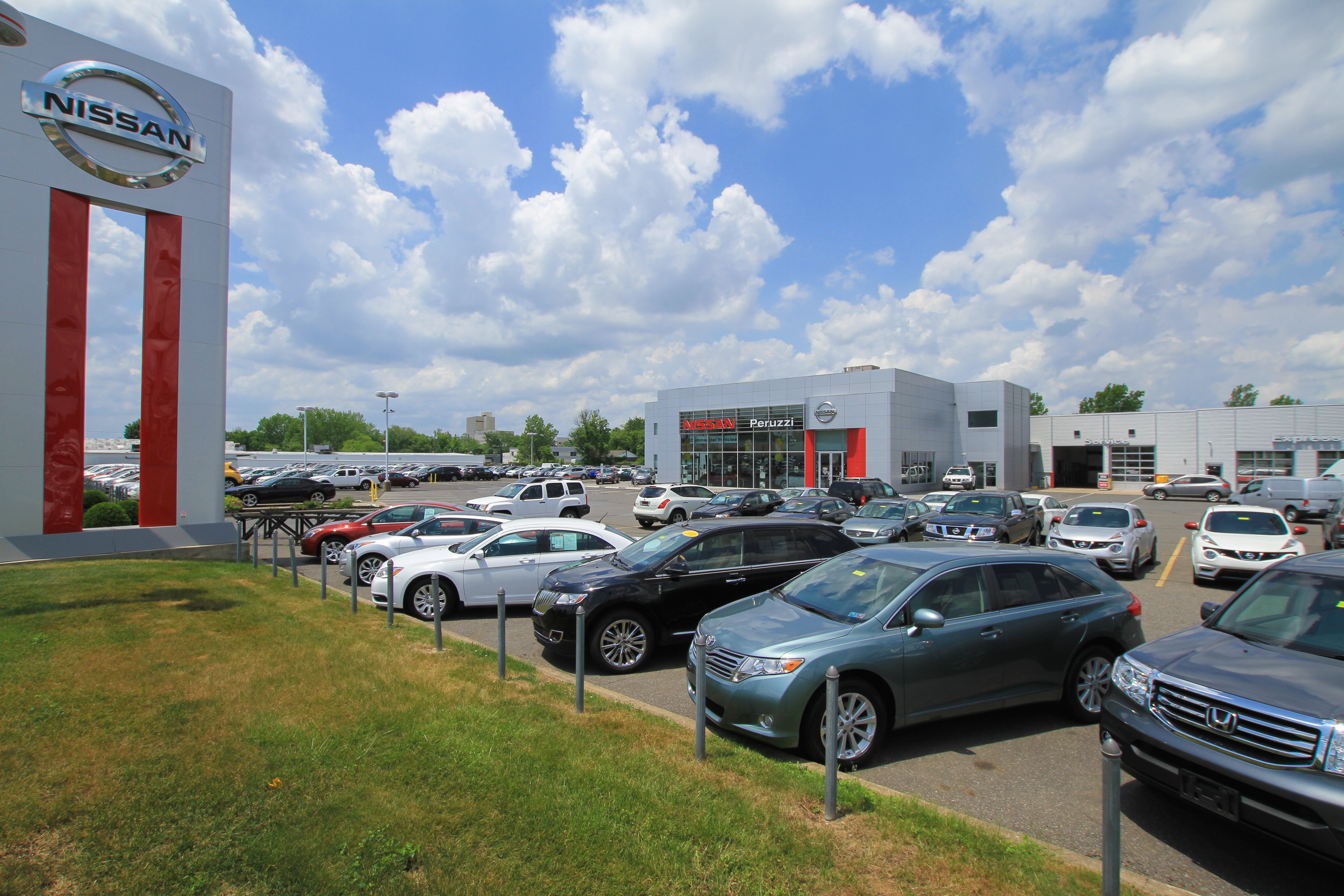 Peruzzi Nissan in Fairless Hills, PA 19030