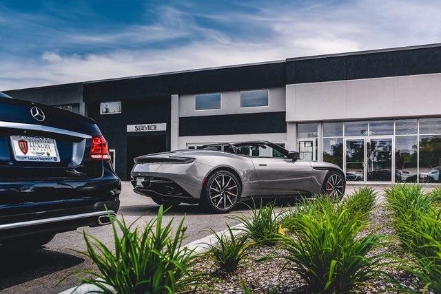 Glenview Luxury Imports in Glenview, IL 60025