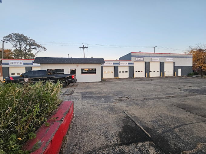 Kwik Stop Mufflers & Brakes | Full-service auto repair shop | Bellwood, IL 60104