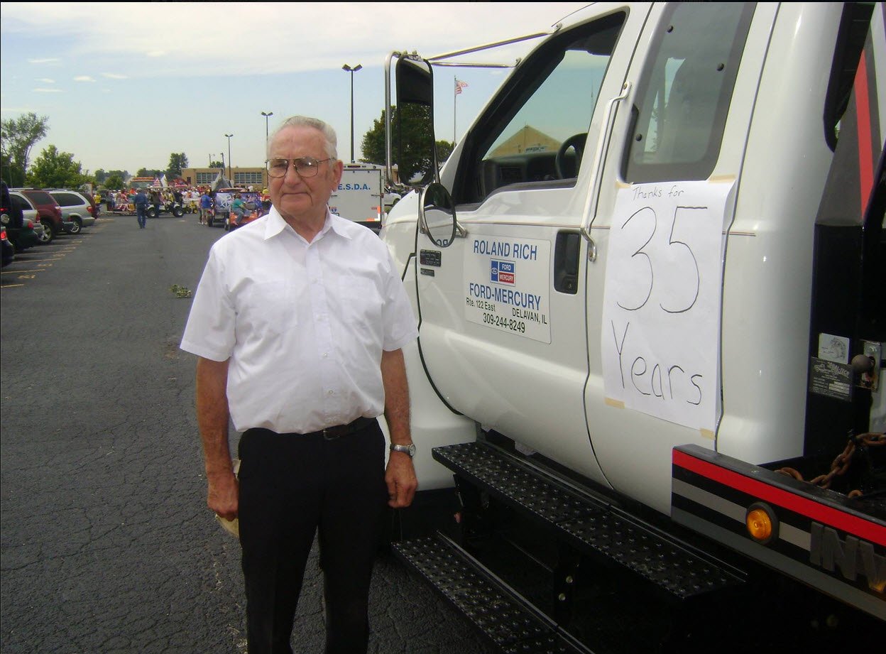 Roland Rich Ford in Delavan, IL 61734