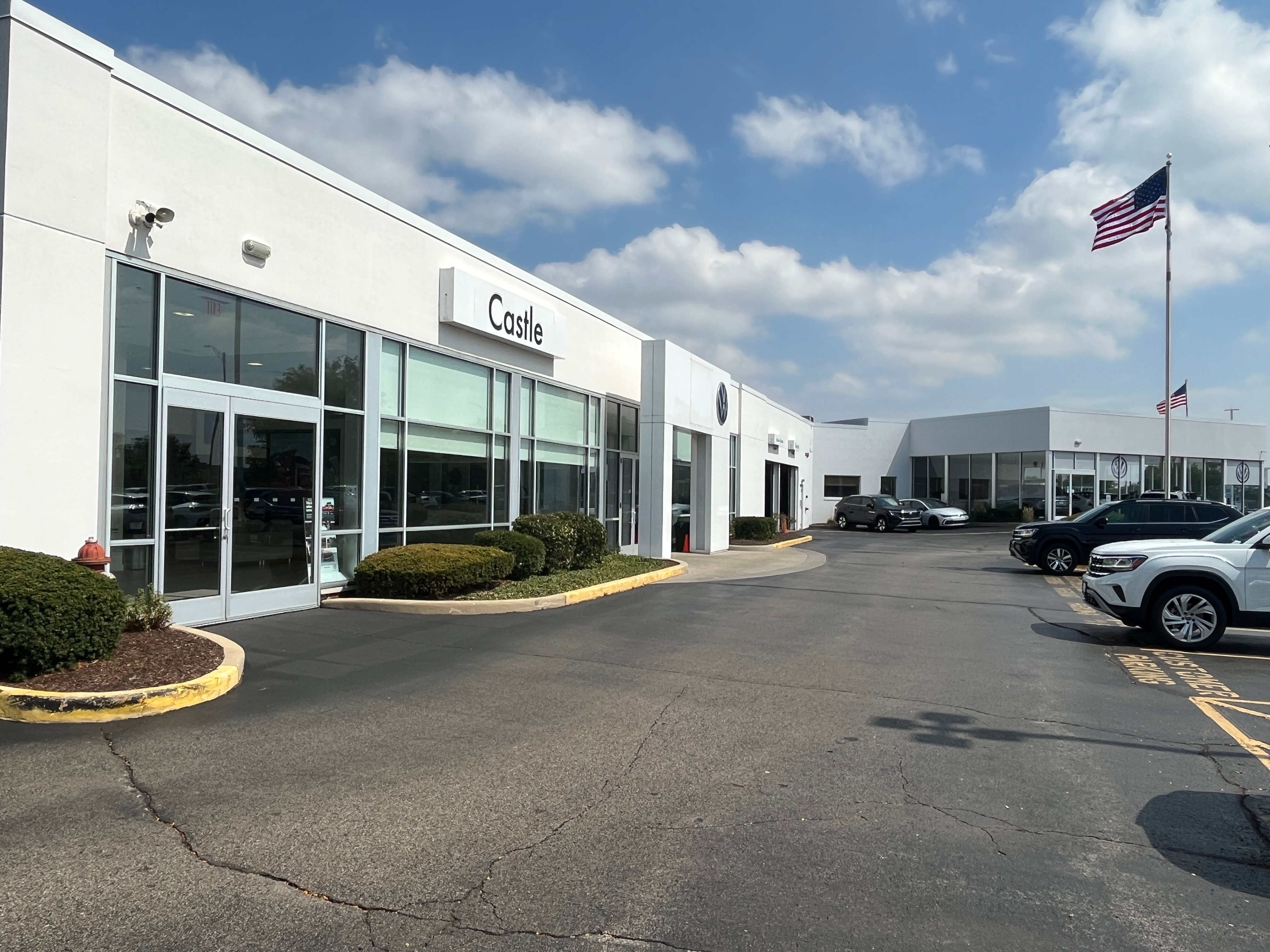 Castle Volkswagen of Schaumburg in Schaumburg, IL 60173