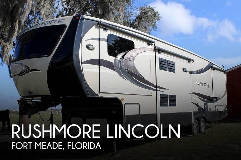 2014 Cross Roads Rushmore Lincoln 42ft for Sale