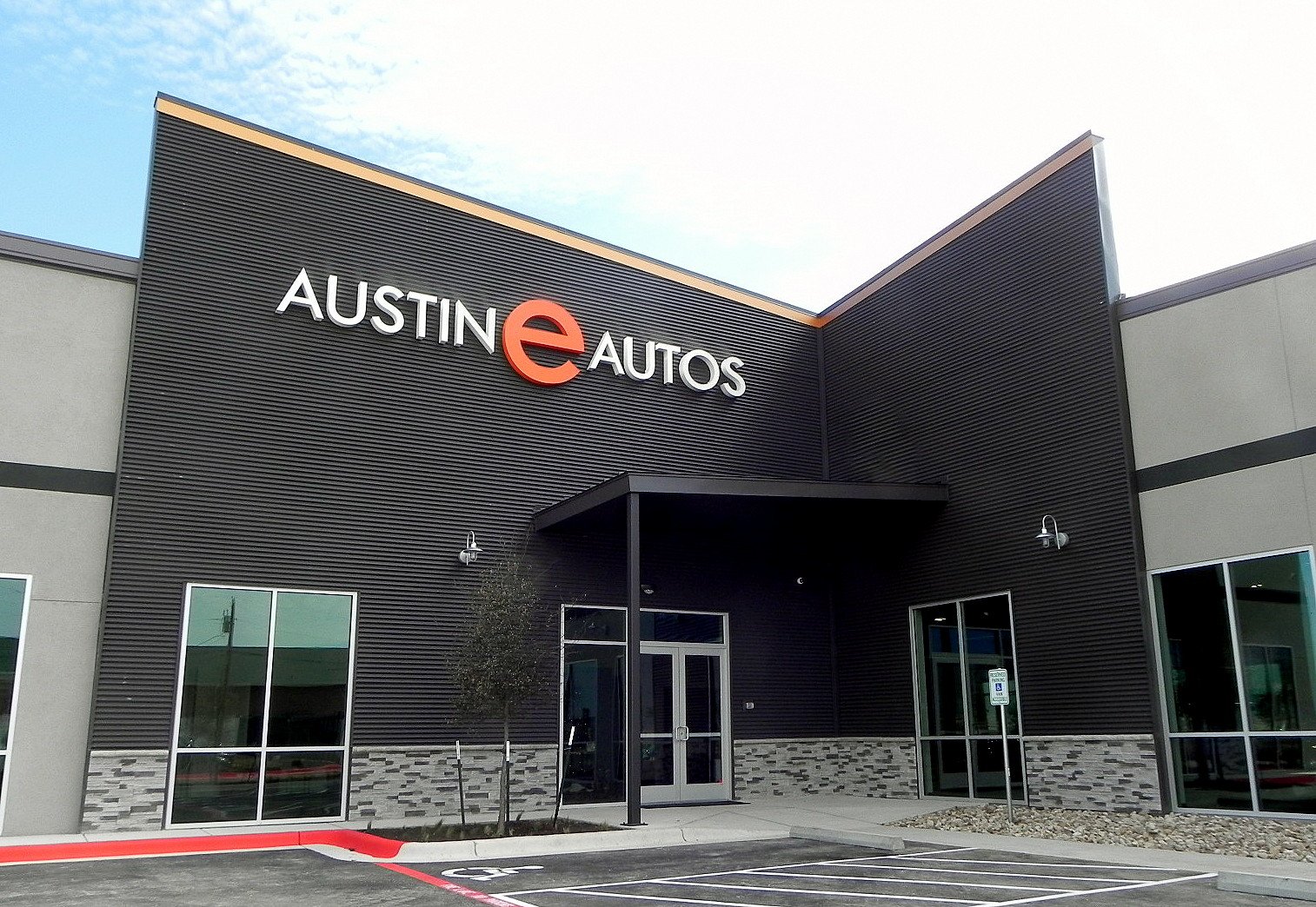 Austin e Autos in Round Rock, TX 78664