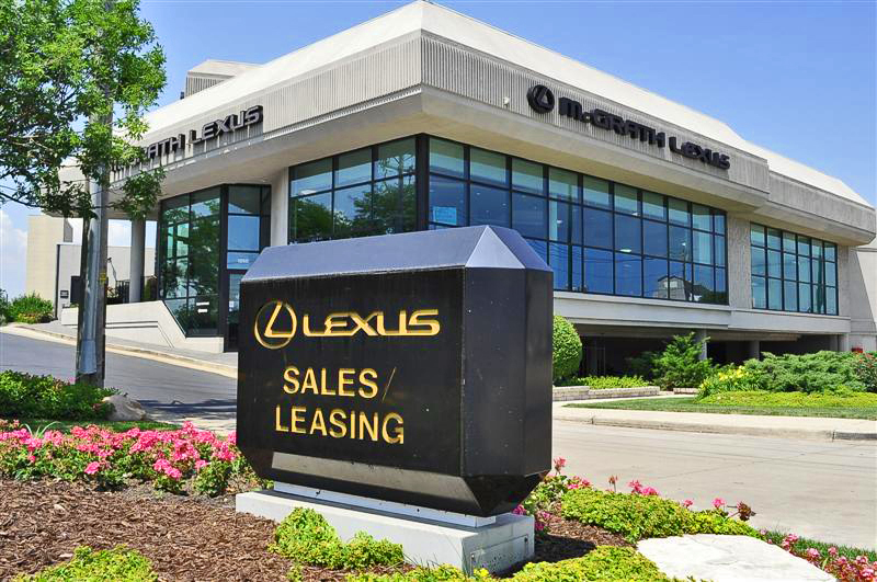 McGrath Lexus of Chicago in Chicago, IL 60642