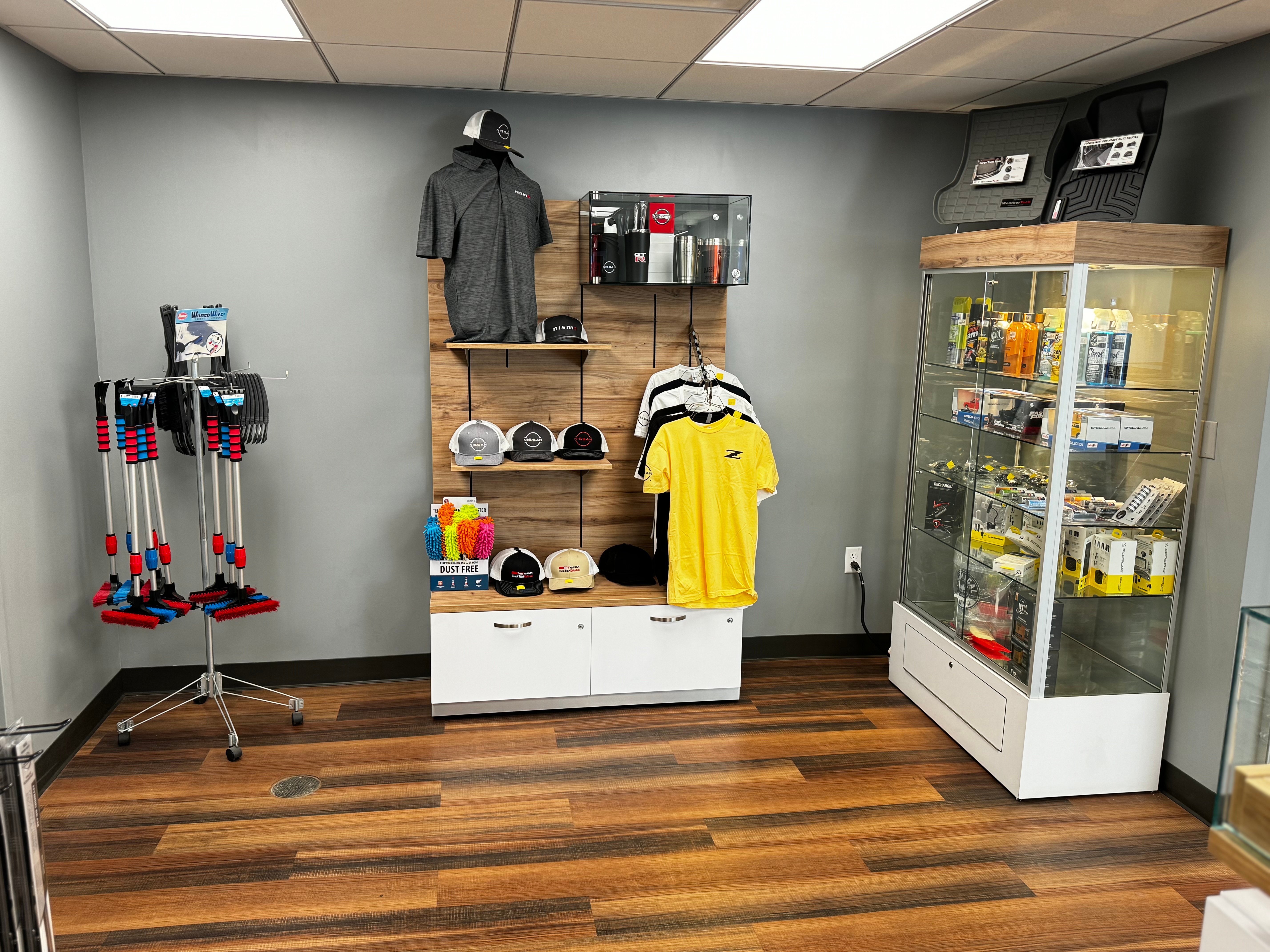 Tim Dahle Nissan in Murray, UT 84107