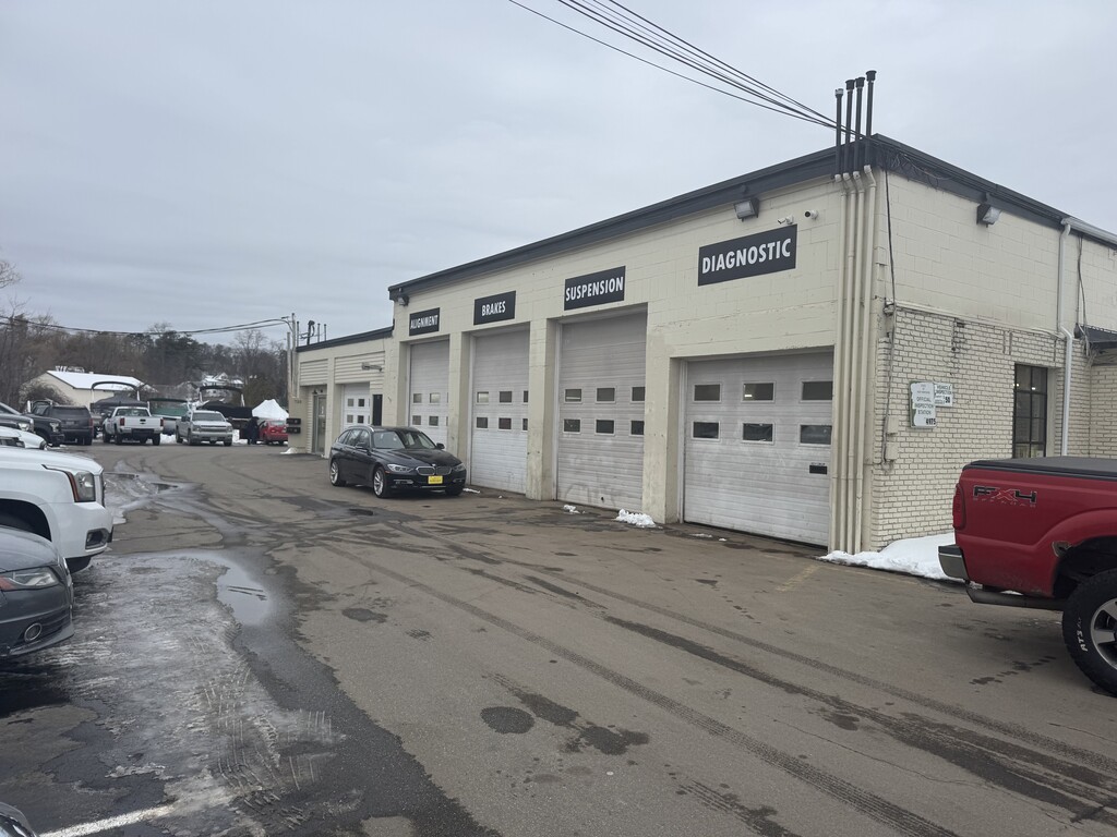 Reliable Auto | Manchester, NH 03102