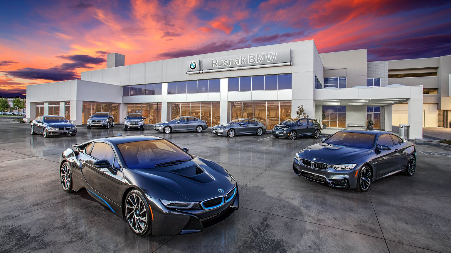 Rusnak BMW in Westlake Village, CA 91362