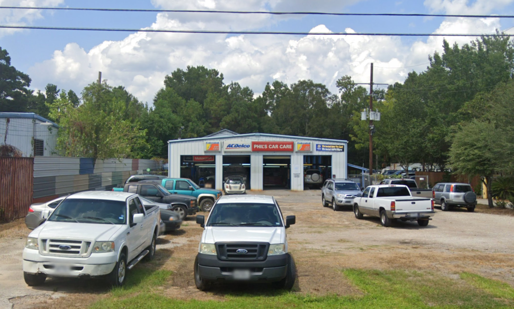 Phil's Car Care | Porter, TX 77365
