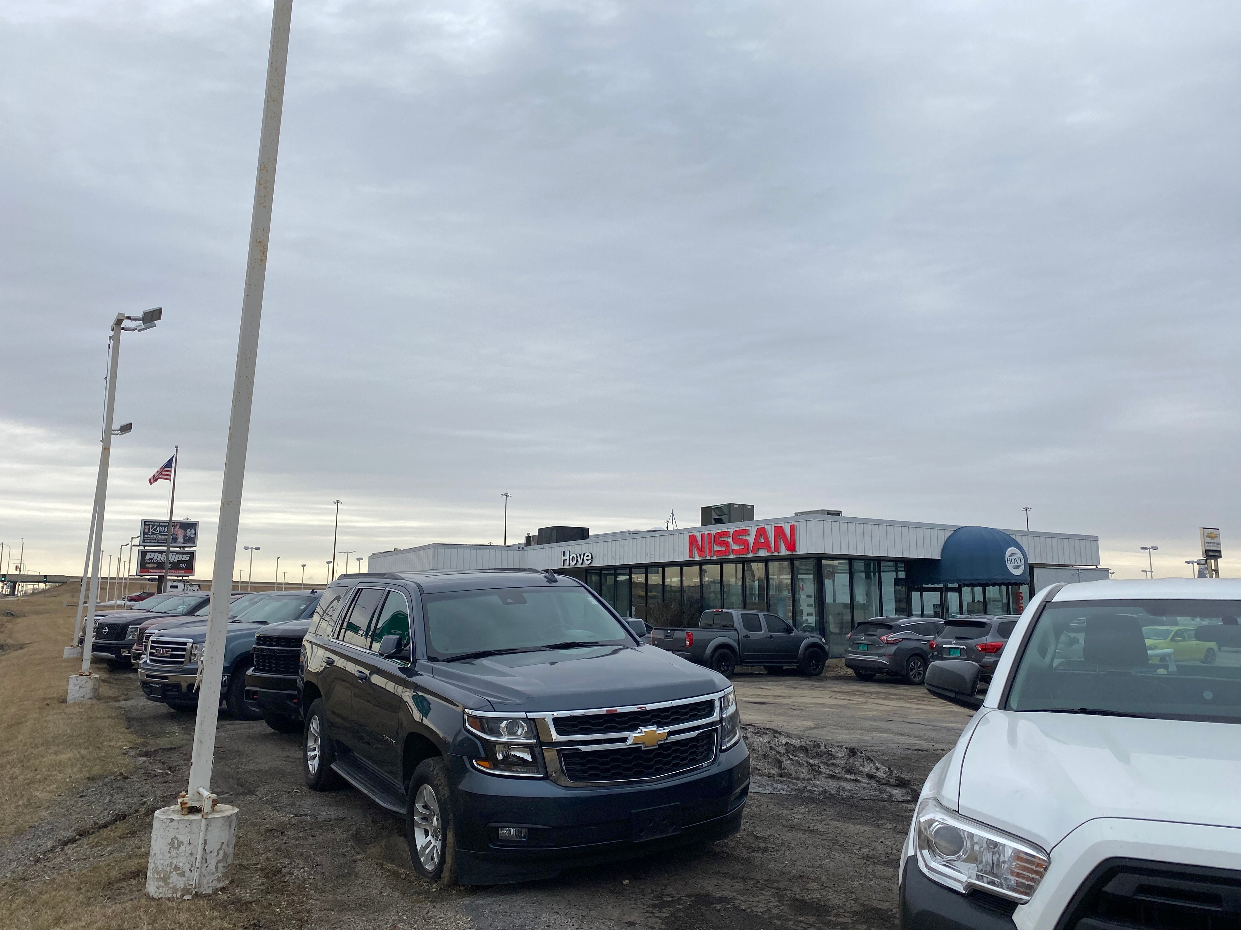 Hove Nissan in Bradley, IL 60915