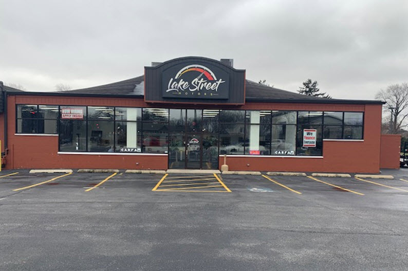 Lake Street Motors in Lakemoor, IL 60073
