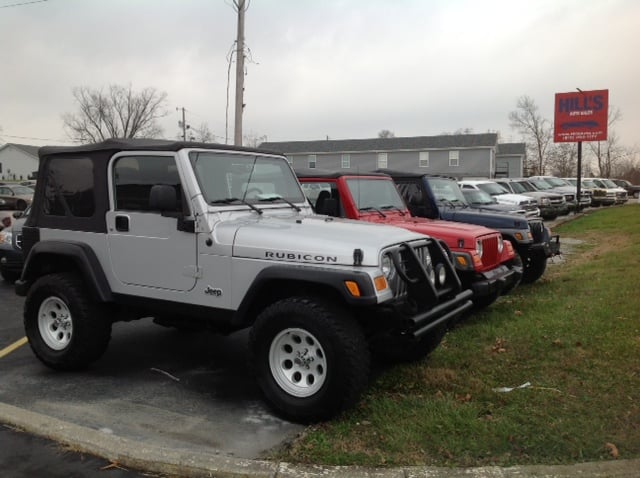 Hill's Auto Sales in Henryville, IN 47126