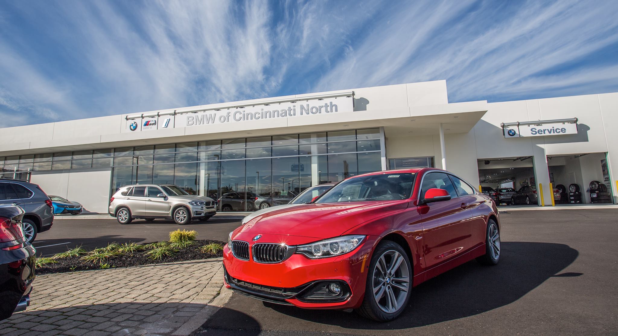 BMW of Cincinnati North in Cincinnati, OH 45246