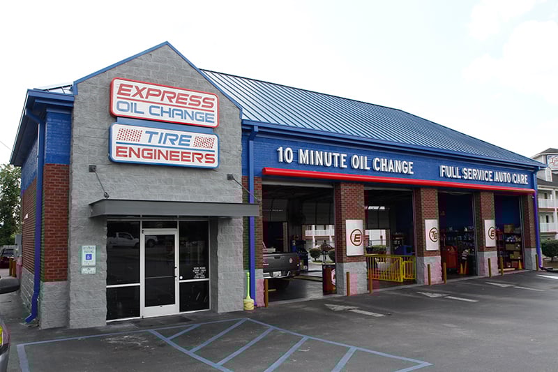 Express Oil Change & Tire Engineers - Gunbarrel Rd | Chattanooga, TN 37421