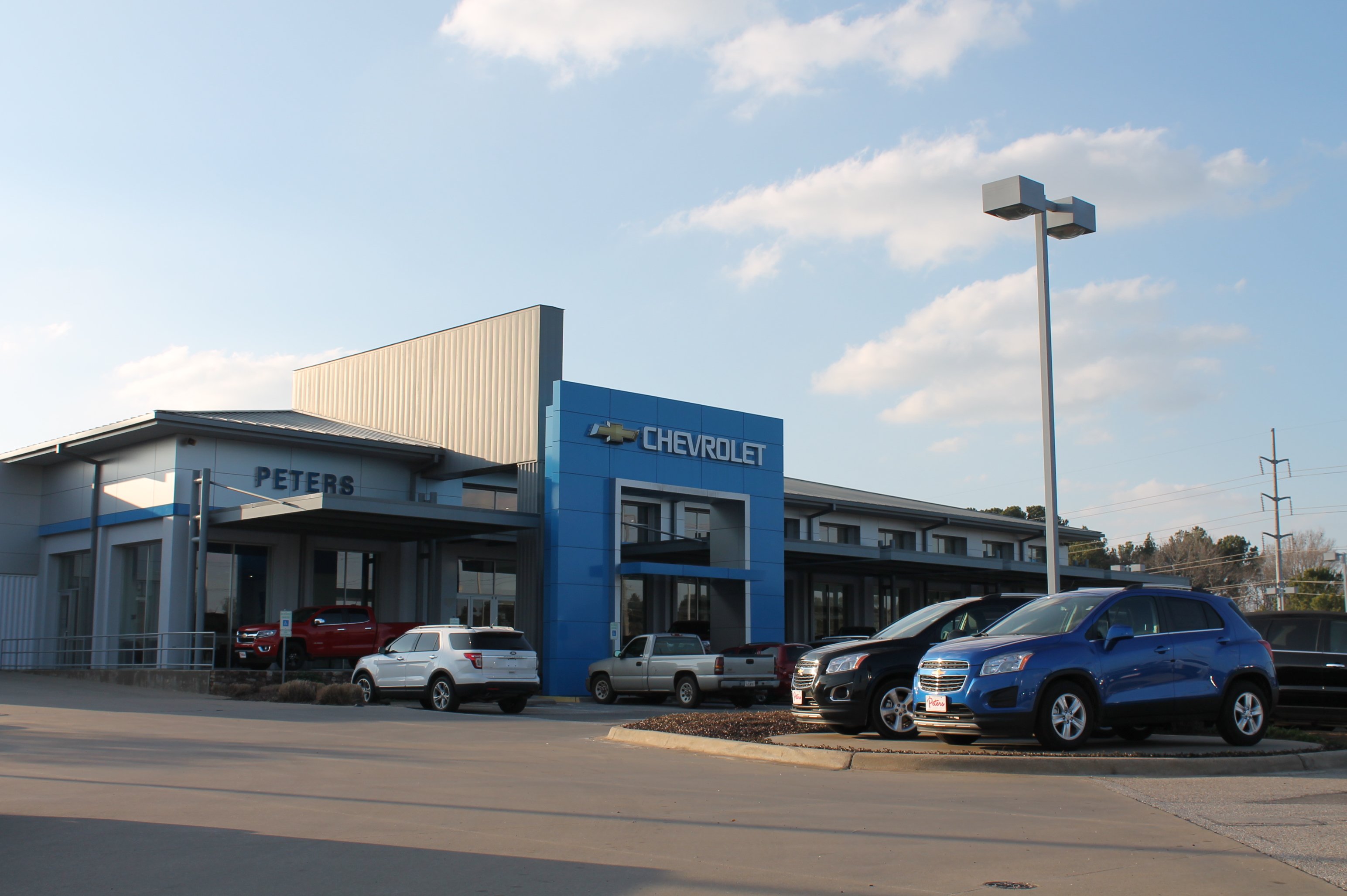 Peters Chevrolet Buick Chrysler Jeep Dodge Ram in Longview, TX 75605