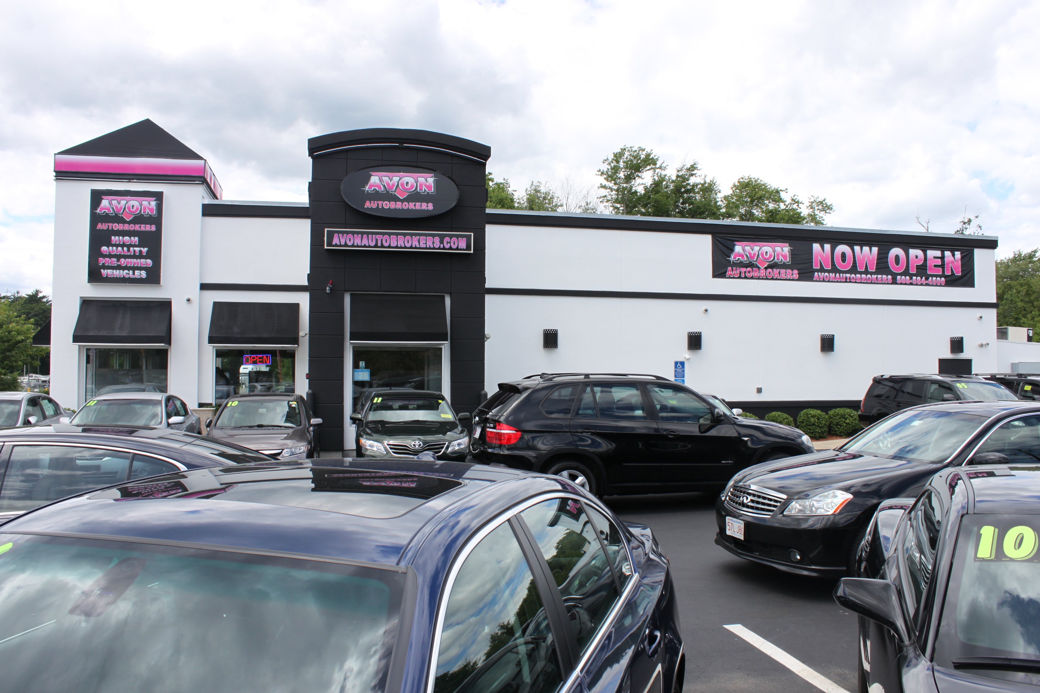 Avon Auto Brokers Highline Superstores in Avon, MA 02322