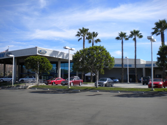 Raceway Ford in Riverside, CA 92507