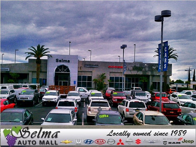 Selma Chrysler Dodge Jeep Ram in Selma, CA 93662