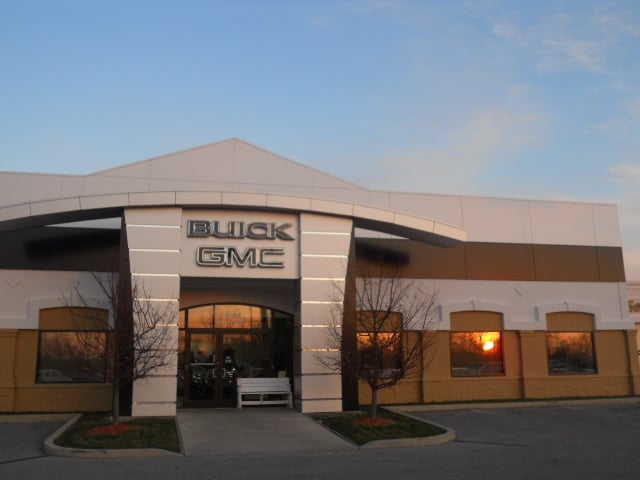 Stoops Buick GMC in Plainfield, IN 46168