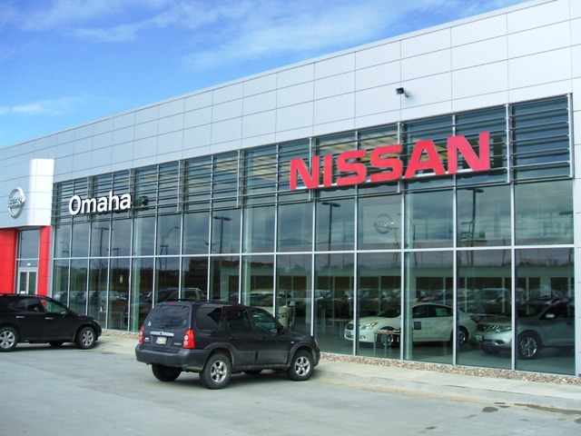 Nissan of Omaha in Omaha, NE 68118