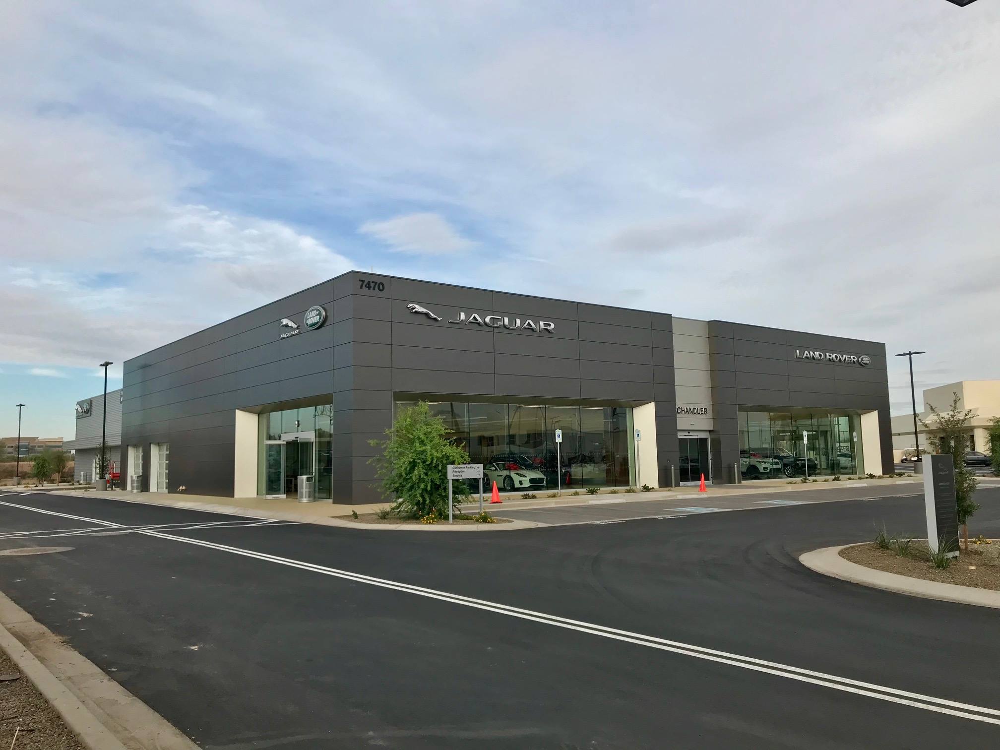 Land Rover Chandler in Chandler, AZ 85226