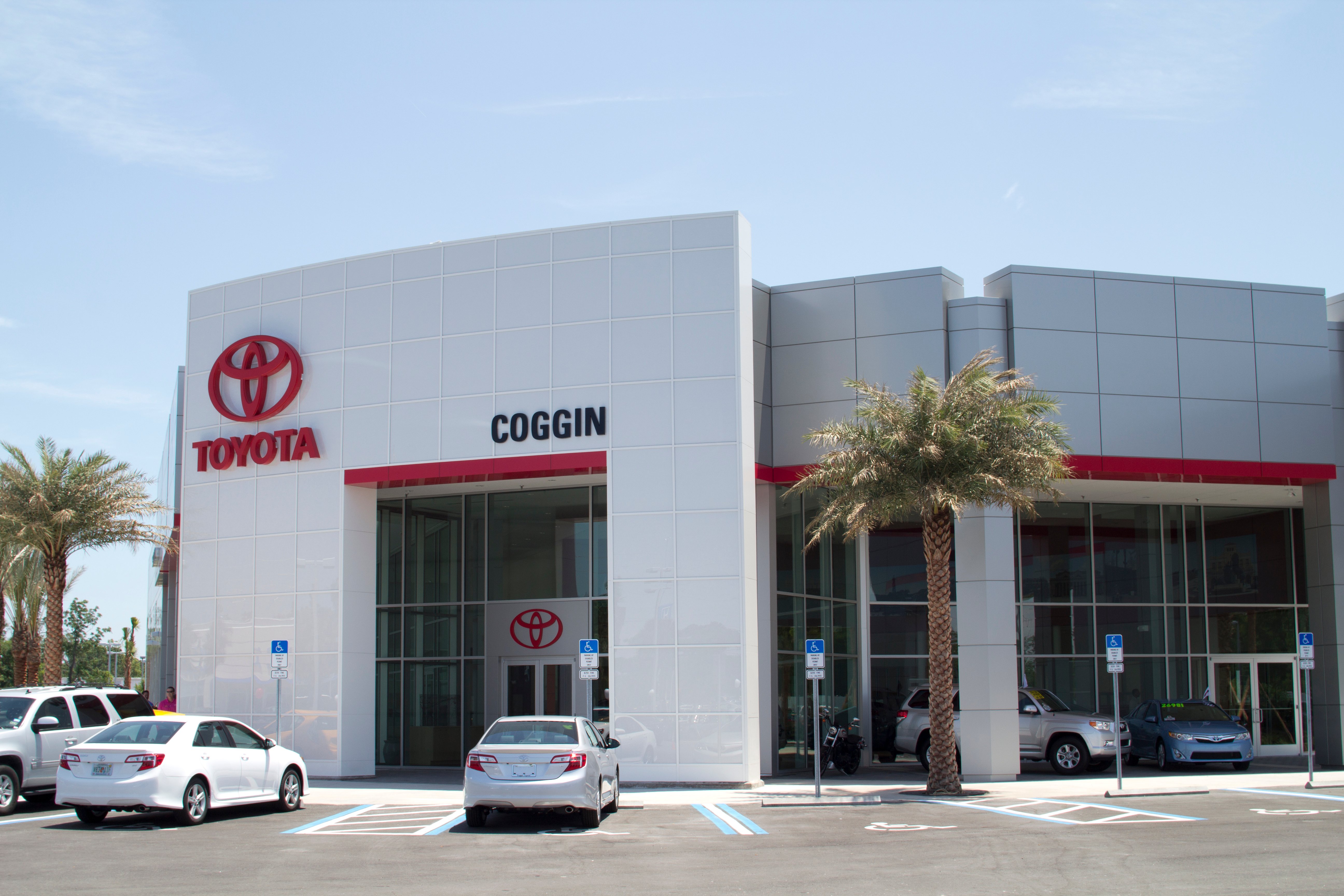 Coggin Toyota at the Avenues in Jacksonville, FL 32256