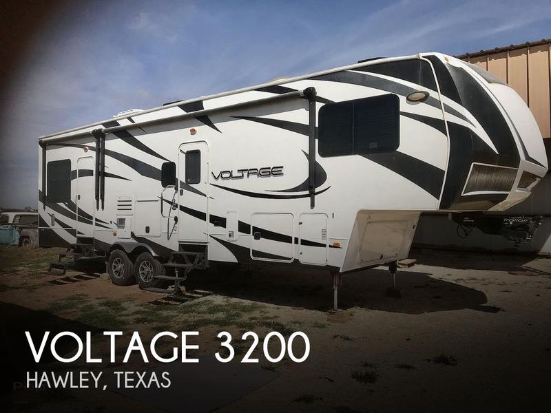 Dutchmen Voltage 3200 Fifth Wheel 2014 for Sale
