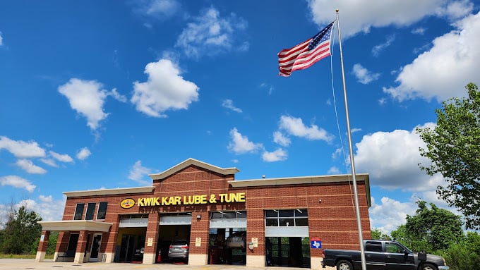 Piston Lube Spring (formerly Kwik Kar @ Champions) | Spring, TX 77379