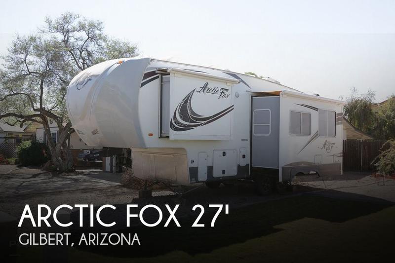 Northwood Arctic Fox Silver Fox 27-5L Fifth Wheel 2018 for Sale