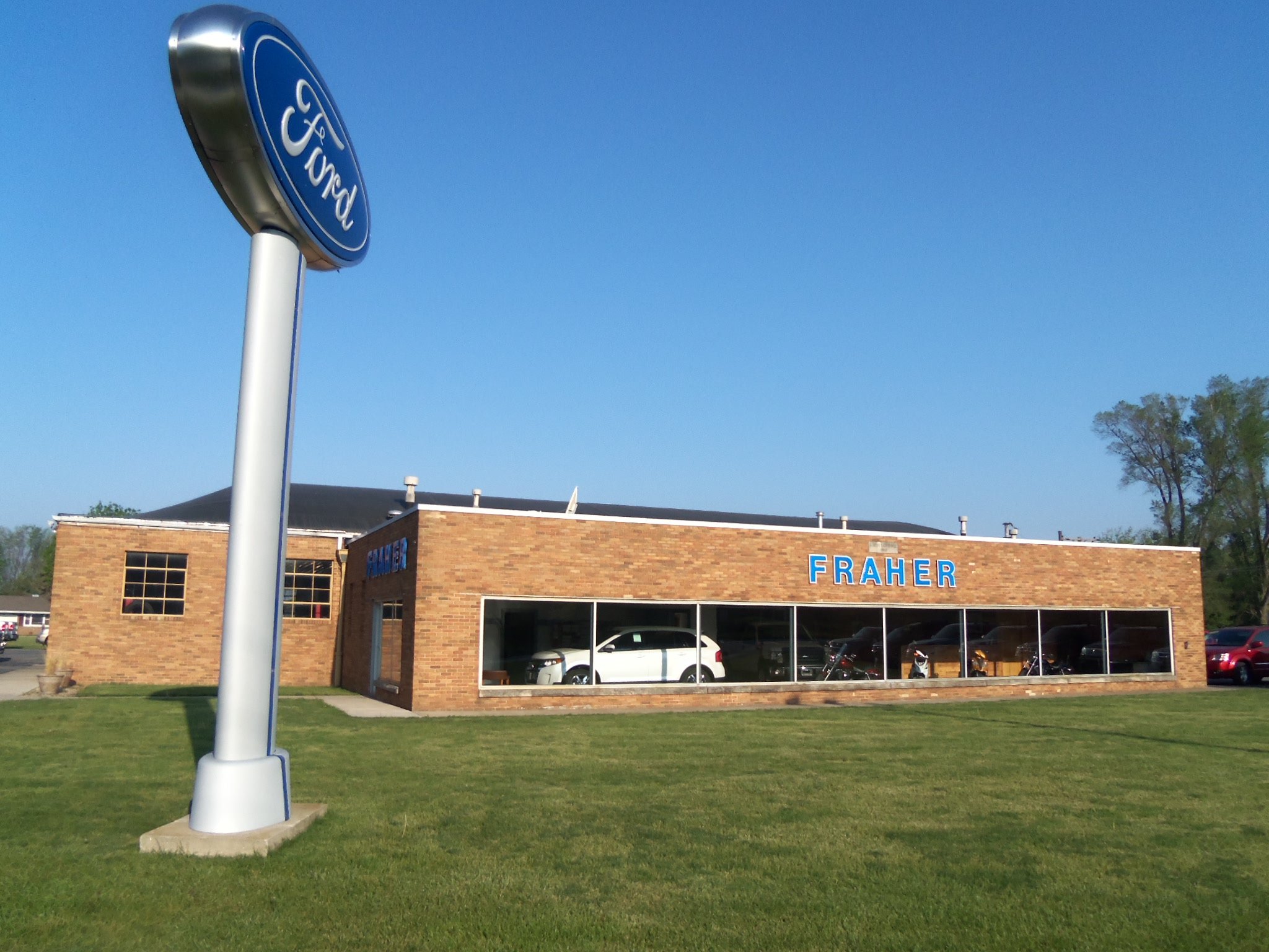 Fraher Ford in Pontiac, IL 61764