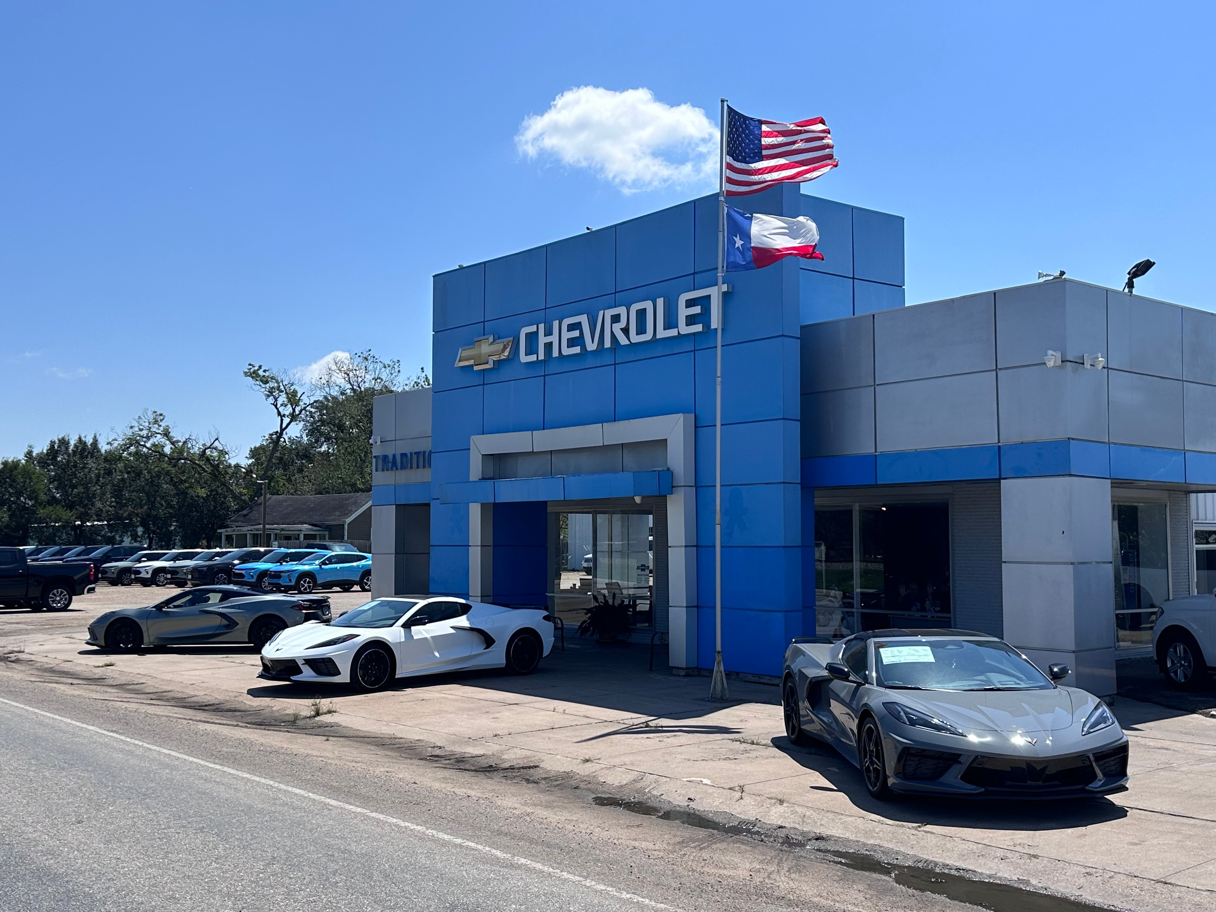 Traditions Chevrolet in East Bernard, TX 77435