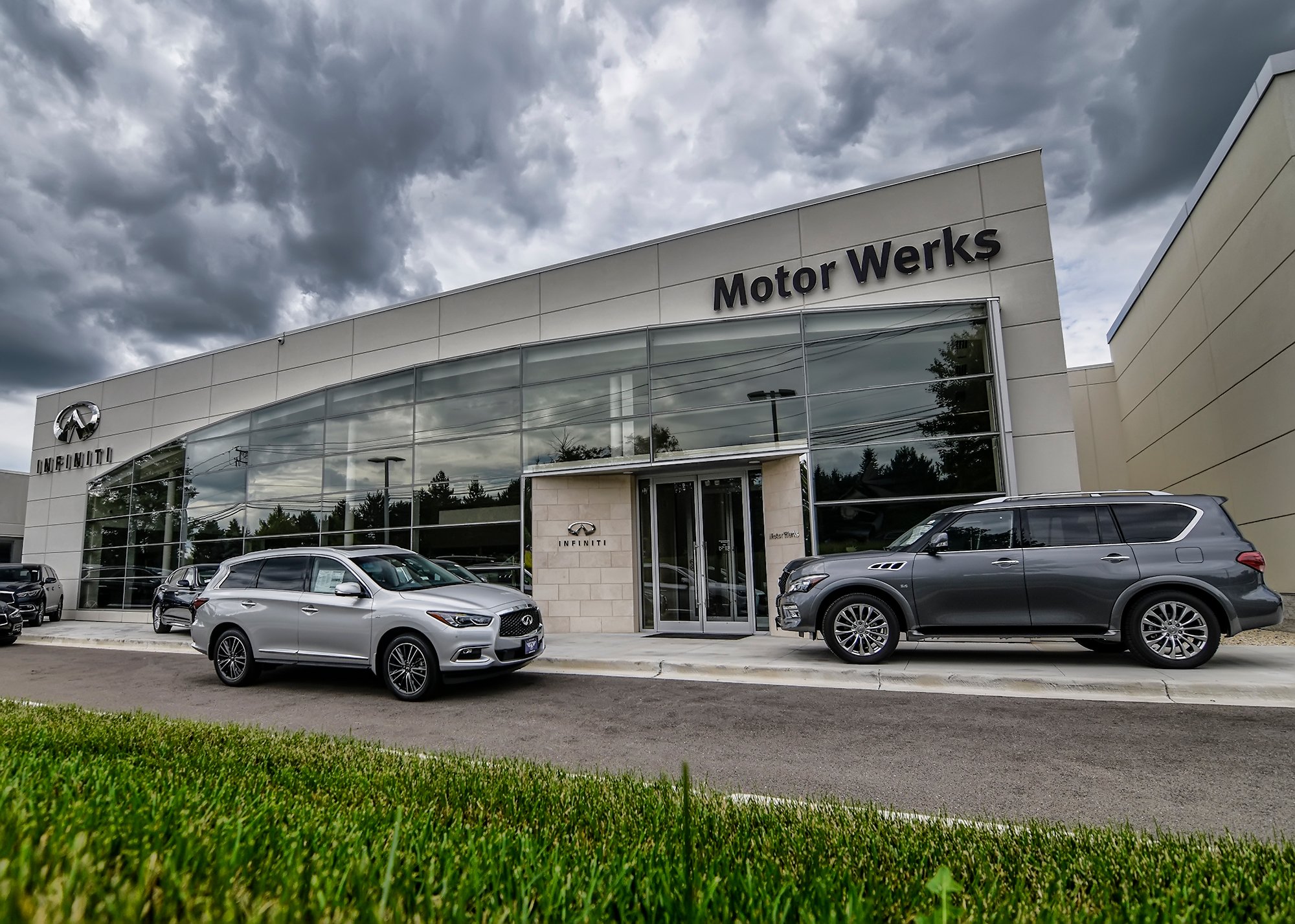 Motor Werks INFINITI in Barrington, IL 60010