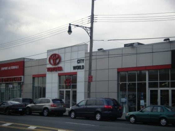 City World Toyota in Bronx, NY 10469
