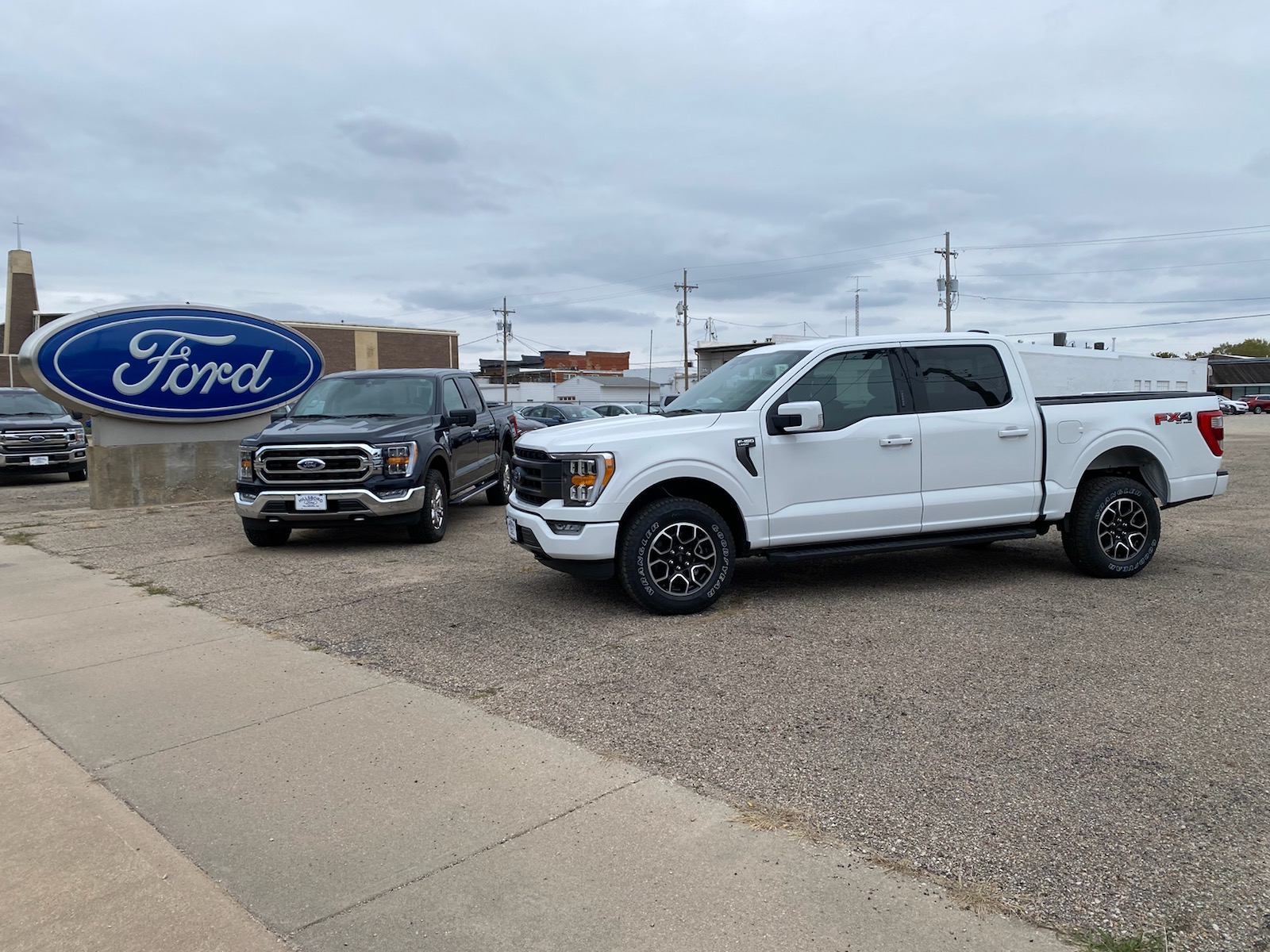 Hillsboro Ford in Hillsboro, KS 67063