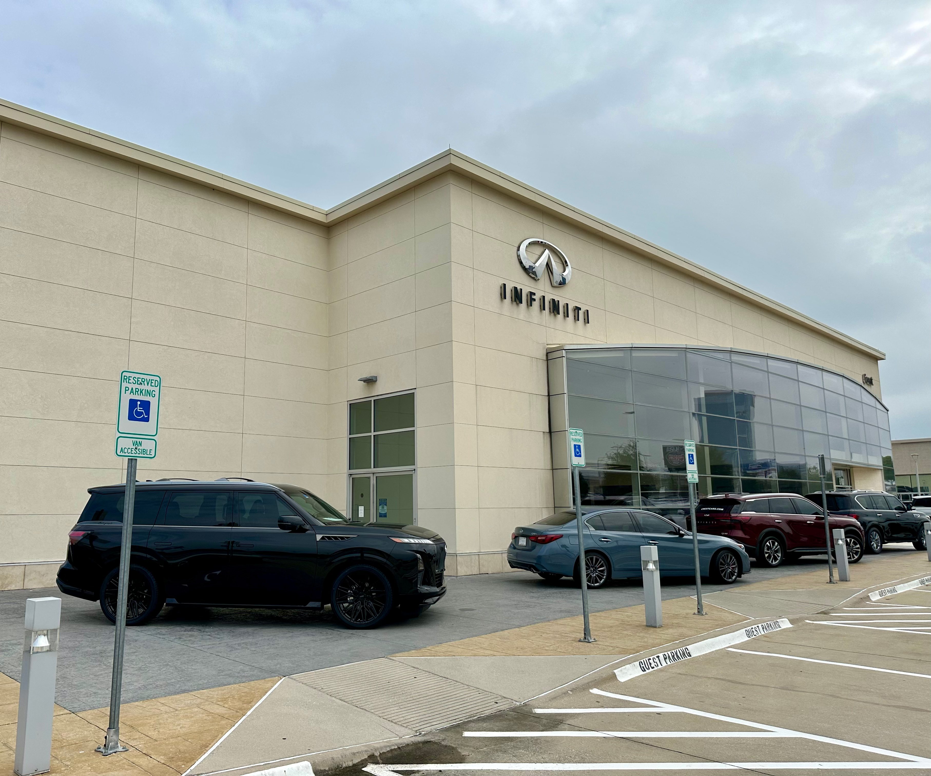 Crest INFINITI in Frisco, TX 75034