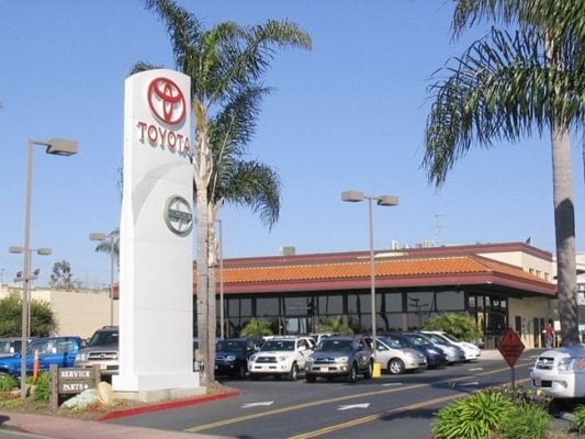 Toyota Carlsbad in Carlsbad, CA 92008
