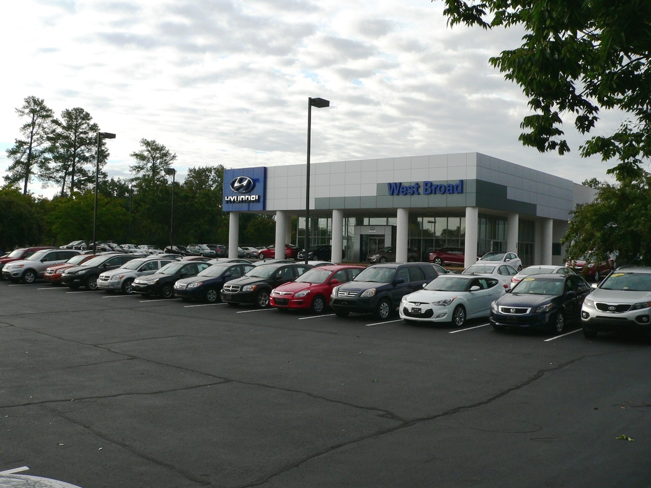 West Broad Hyundai in Richmond, VA 23294