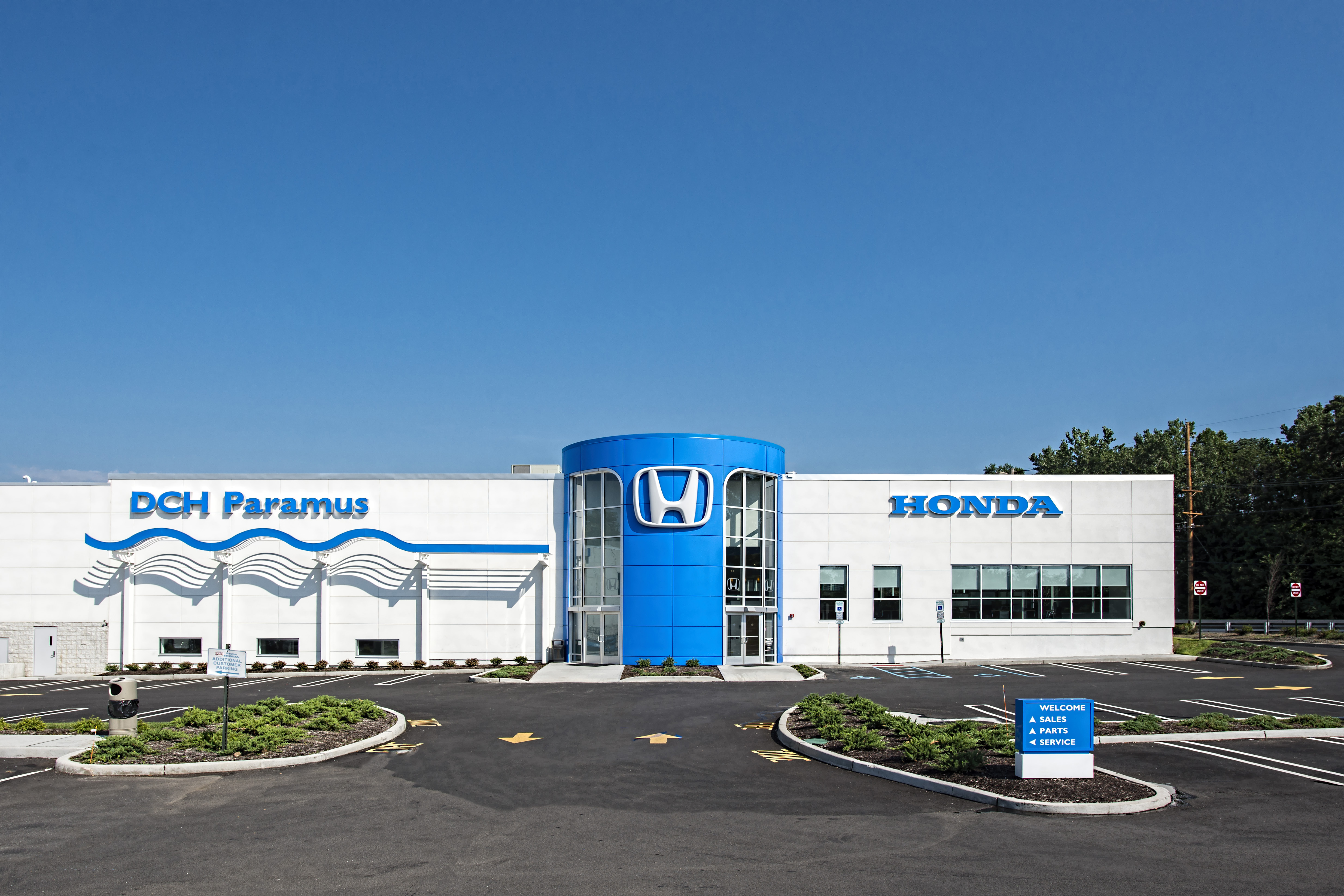 DCH Paramus Honda in Paramus, NJ 07652