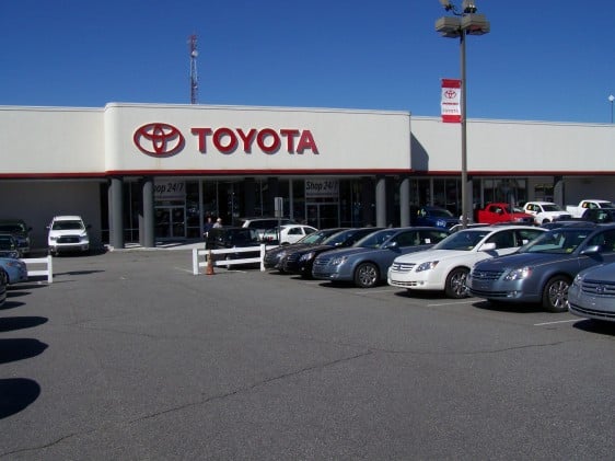 Modern Toyota in Winston-Salem, NC 27127