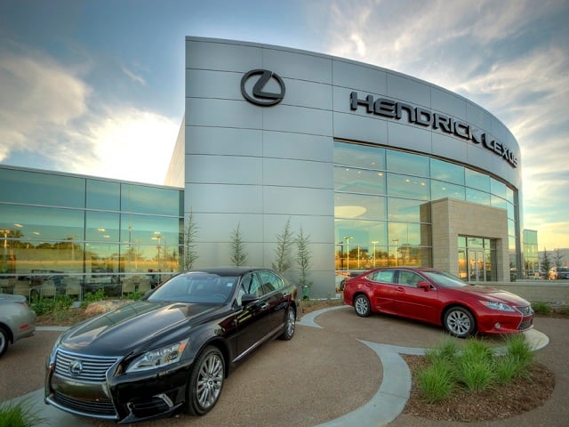 Hendrick Lexus Kansas City in Merriam, KS 66203