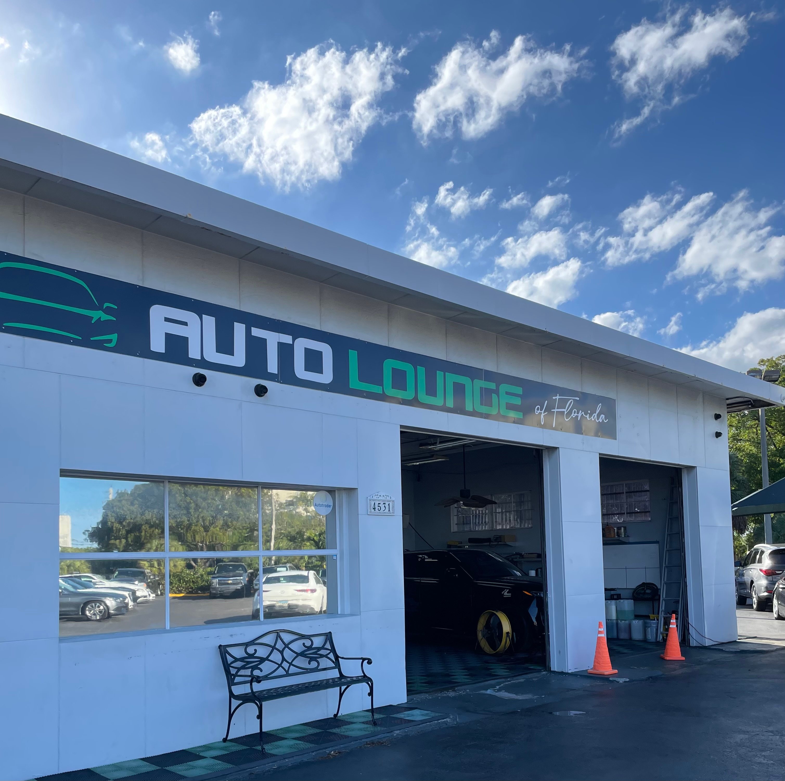 Auto Lounge Of Florida LLC in Pompano Beach, FL 33064