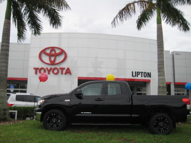 Lipton Toyota in Fort Lauderdale, FL 33311