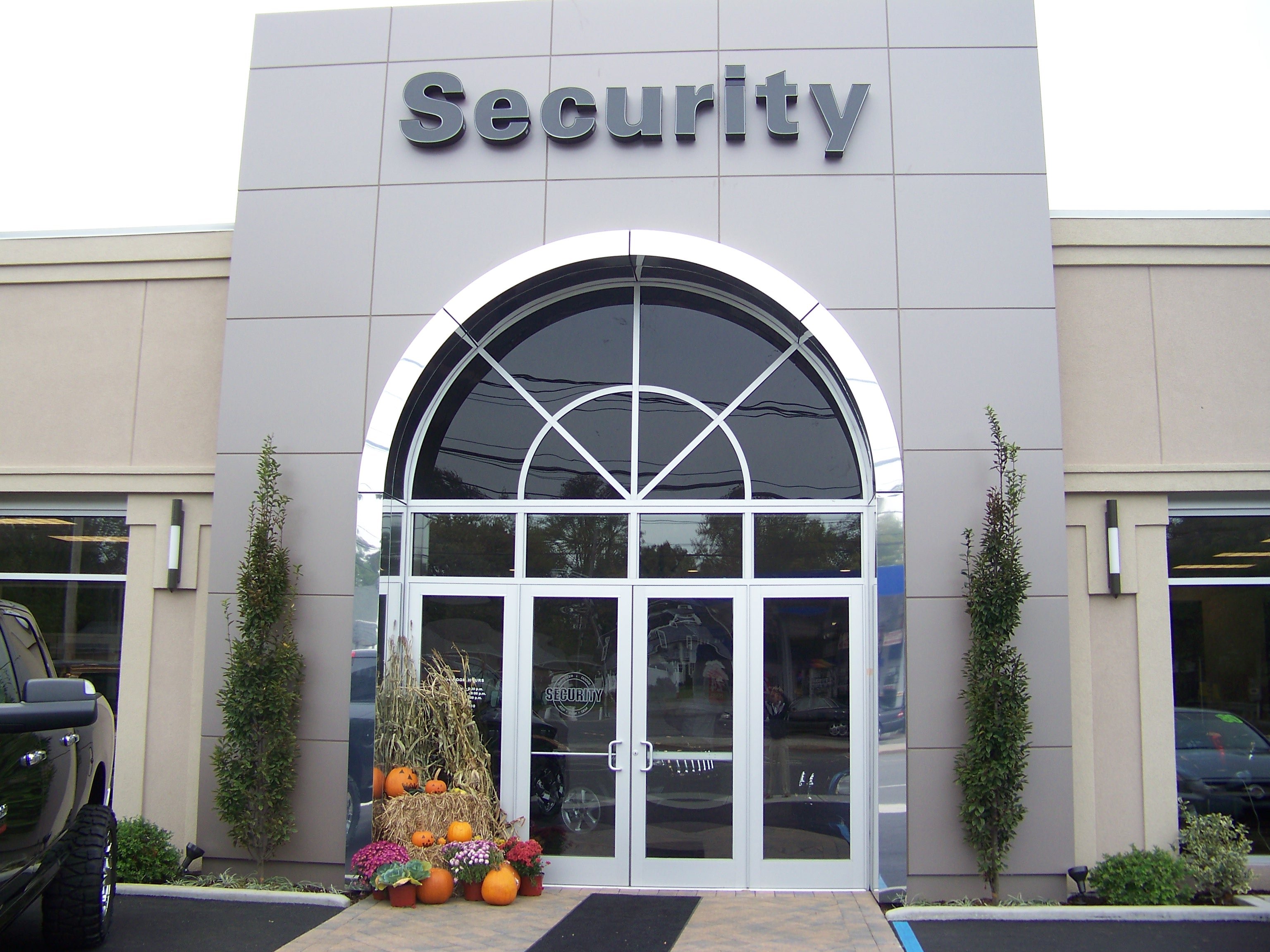 Security Dodge Chrysler Jeep RAM in Amityville, NY 11701