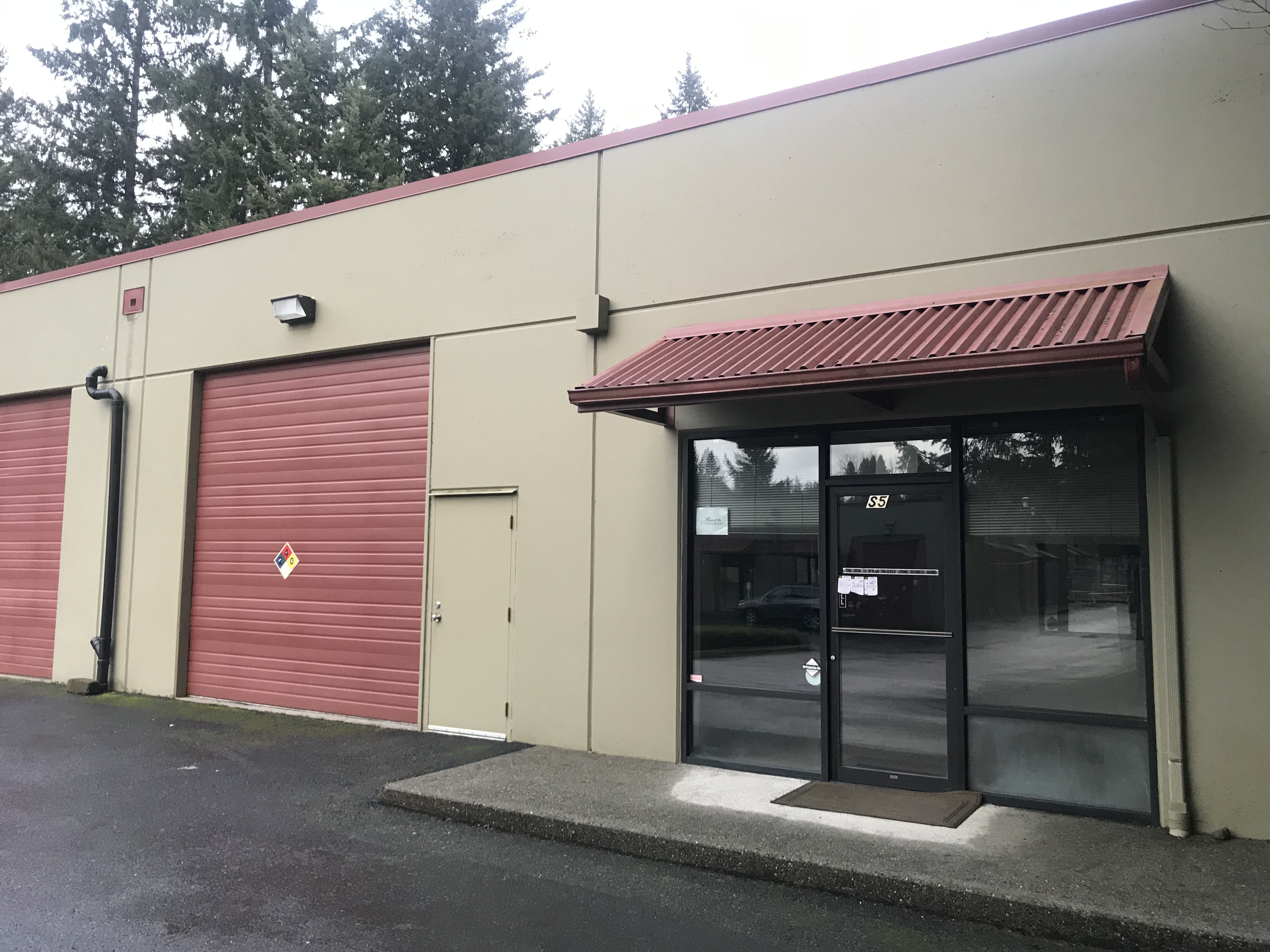 RUMBLE AUTO HOLDINGS, LLC in Issaquah, WA 98027