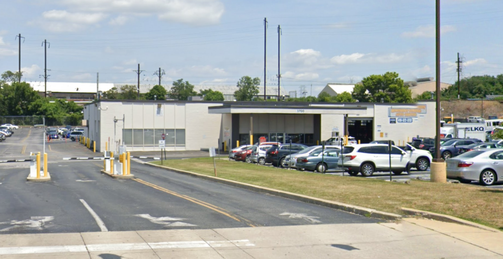 Monument Street Auto Center | Baltimore, MD 21205