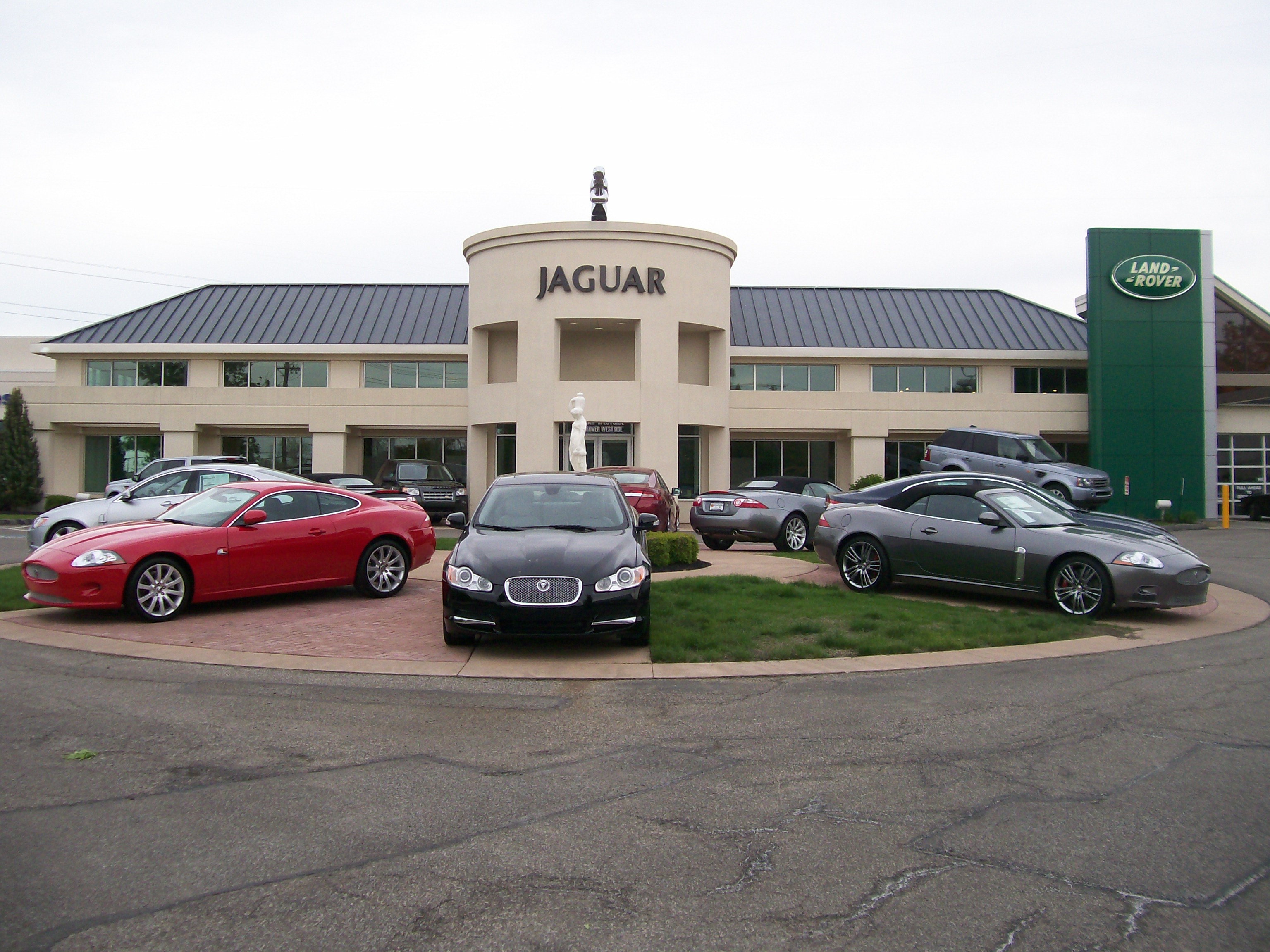 Montrose Westside Auto Campus in Cleveland, OH 44129