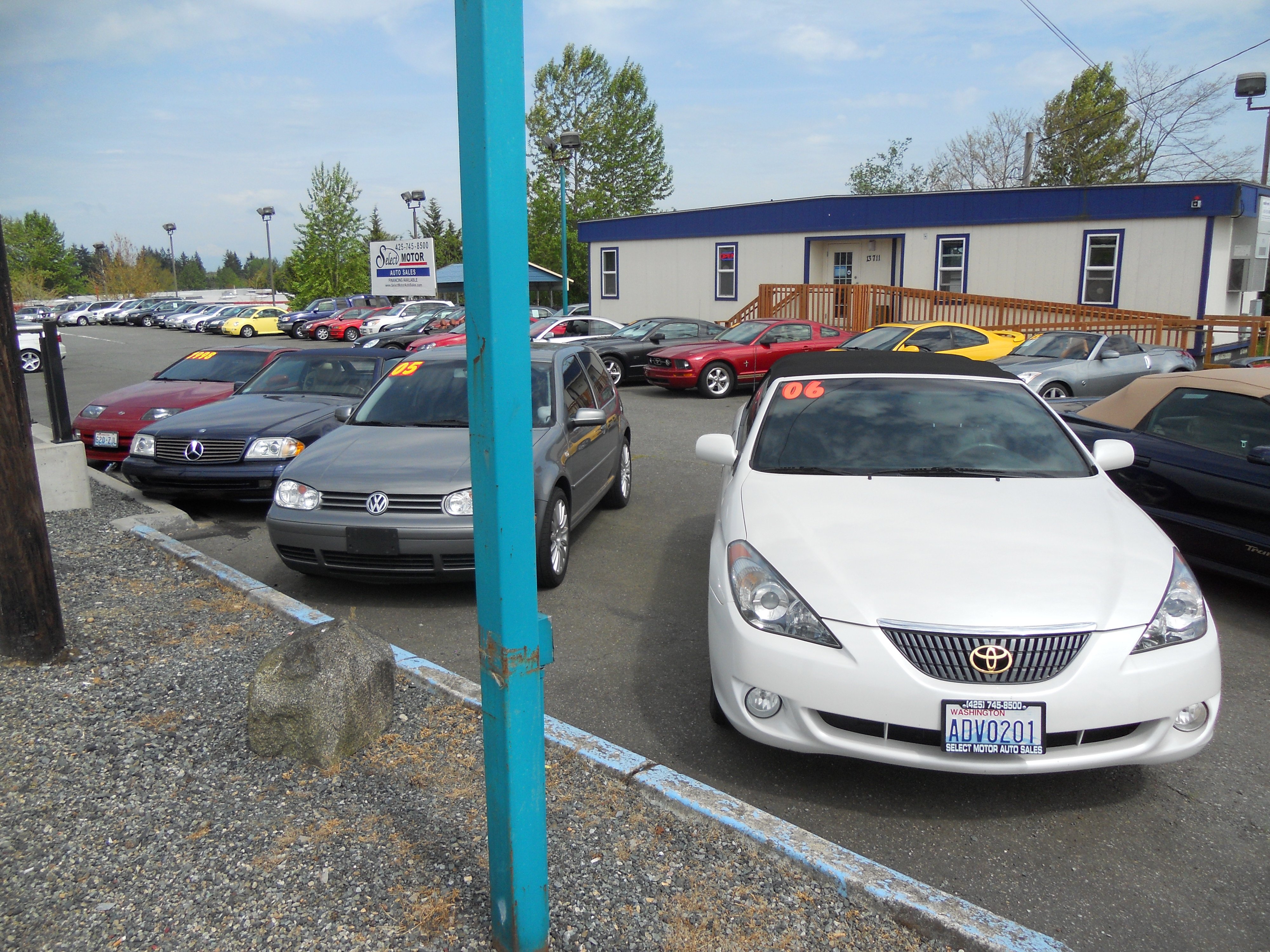 Select Motor Auto Sales in Lynnwood, WA 98087