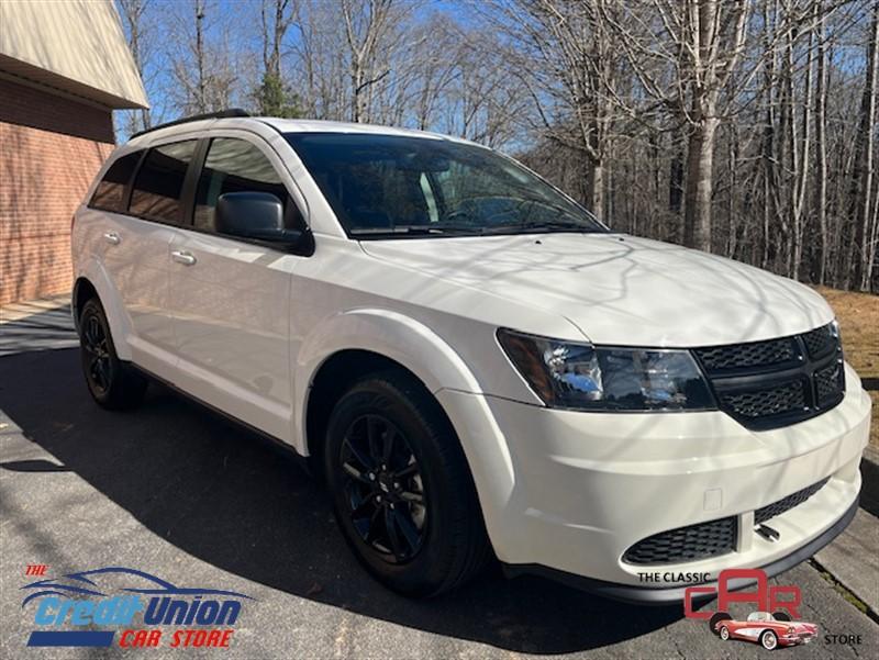 2020 Dodge Journey SE Value Blacktop SUV for Sale