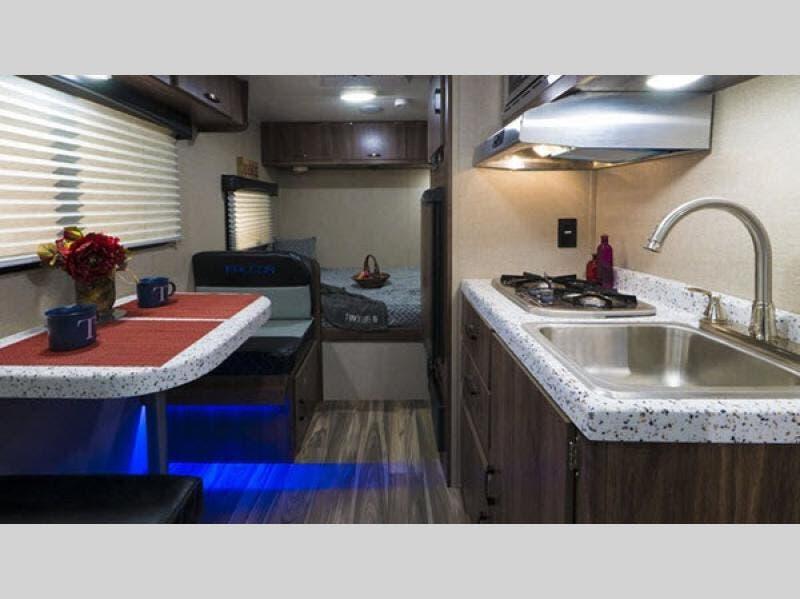 2018 Travel Lite Falcon F-Lite 18rb for Sale
