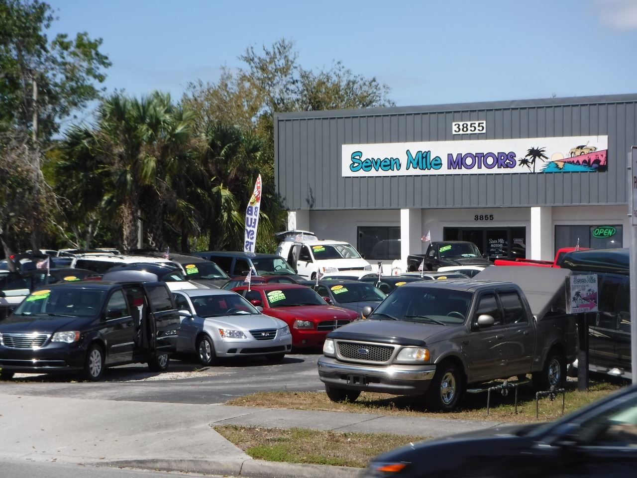 Seven Mile Motors in Naples, FL 34104