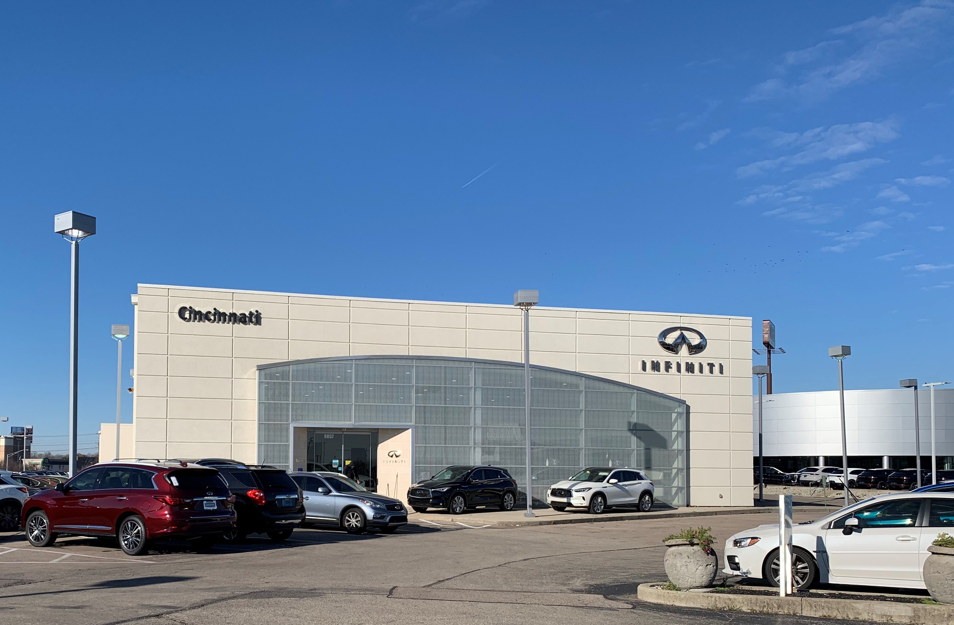 INFINITI of Cincinnati in Cincinnati, OH 45249